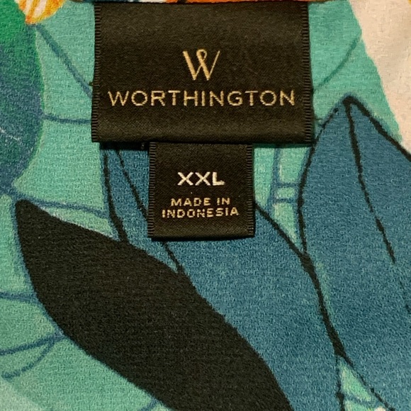 EUC Worthington Sleeveless Colored Leaves Top - Picture 4 of 8